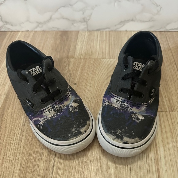 Vans Kids Star Wars Black Shoes - Picture 2 of 6